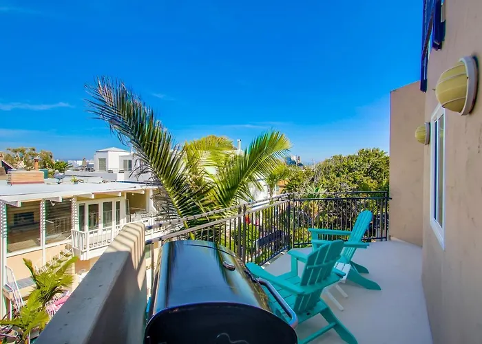 Stunning South Mission Home With Private Rooftop & Ocean Views!